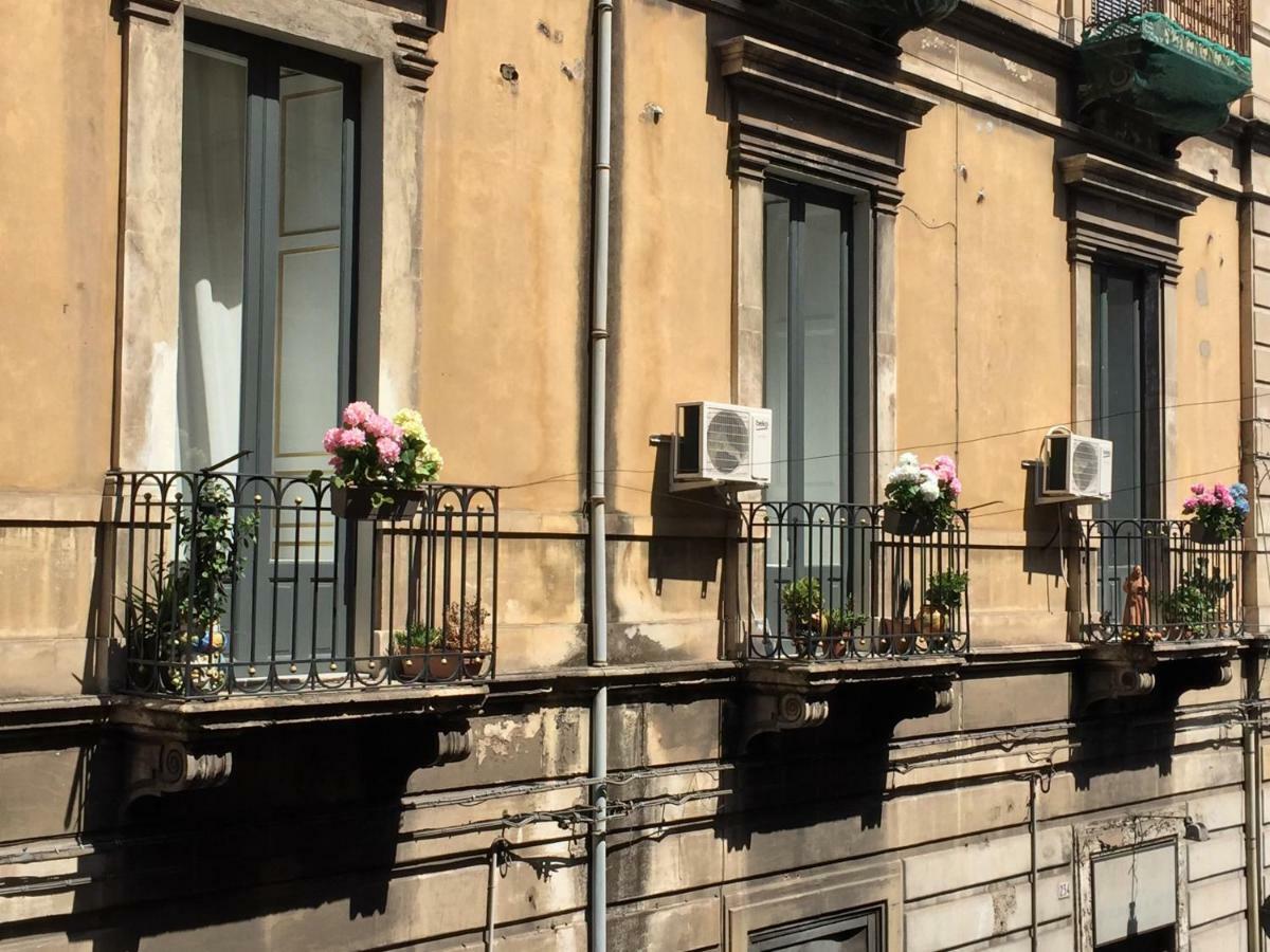 Bed and Breakfast Dimora Umberto CTA Exterior foto